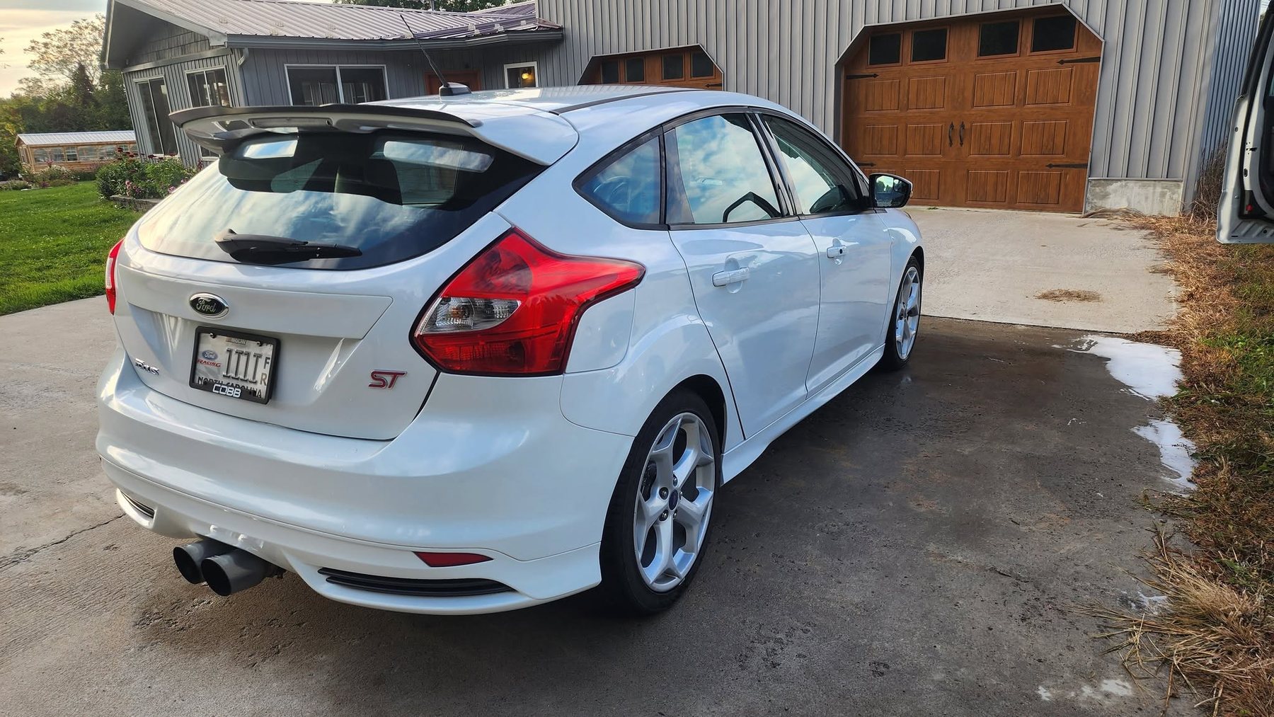 Ford Focus ST rear after detail